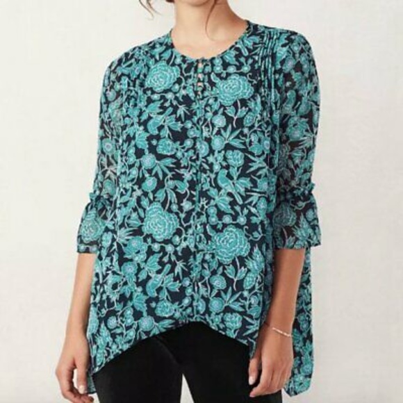 LC LAUREN CONRAD Top Blouse Pintuck Shark-Bite Patterned Teal Floral Size M L - Picture 2 of 14